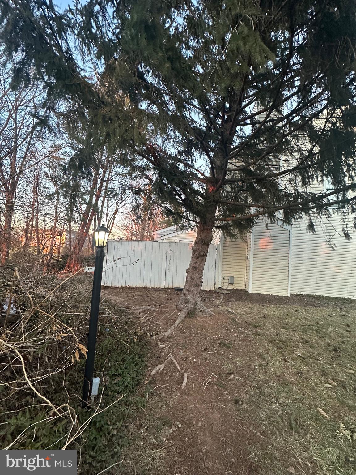 326 LANCASTER SQ #326