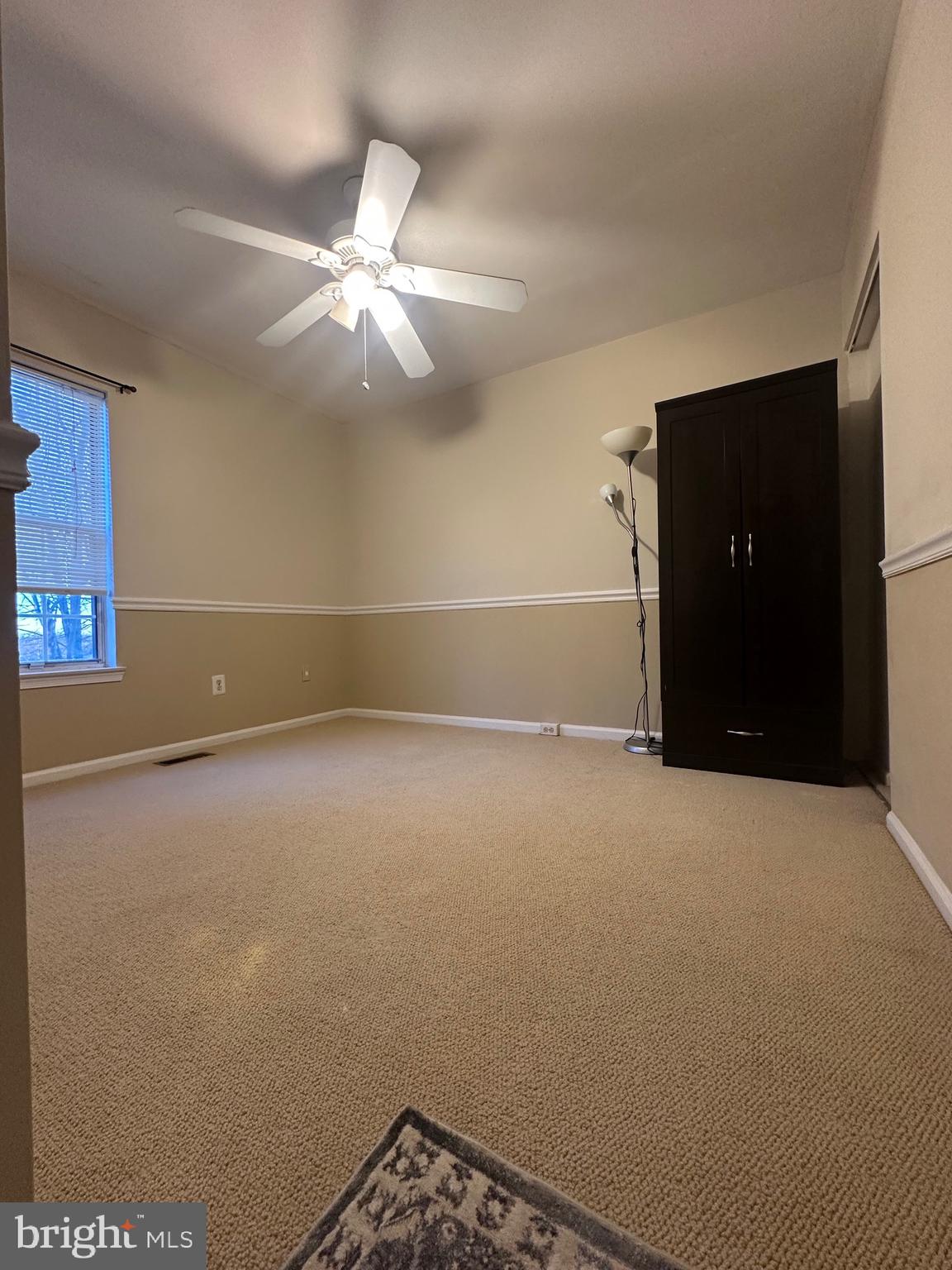 326 LANCASTER SQ #326