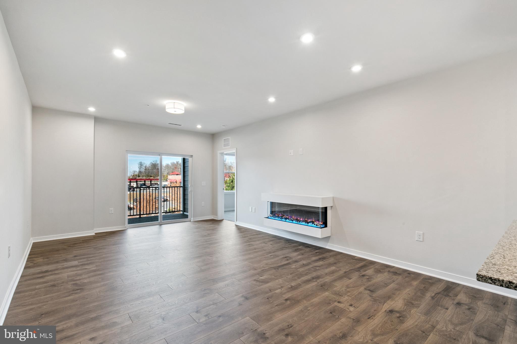 700 Mount Airy Ter NE #104
