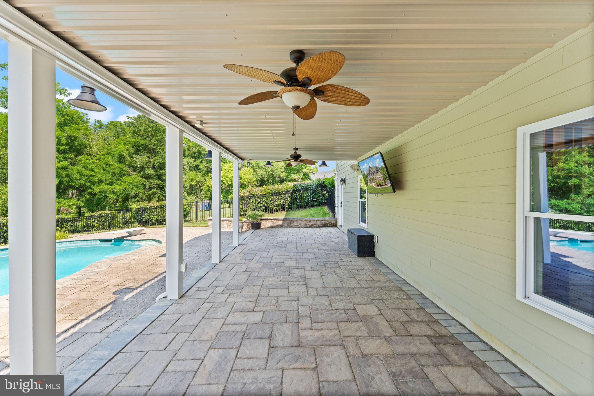 36976 Walnut Park Ln