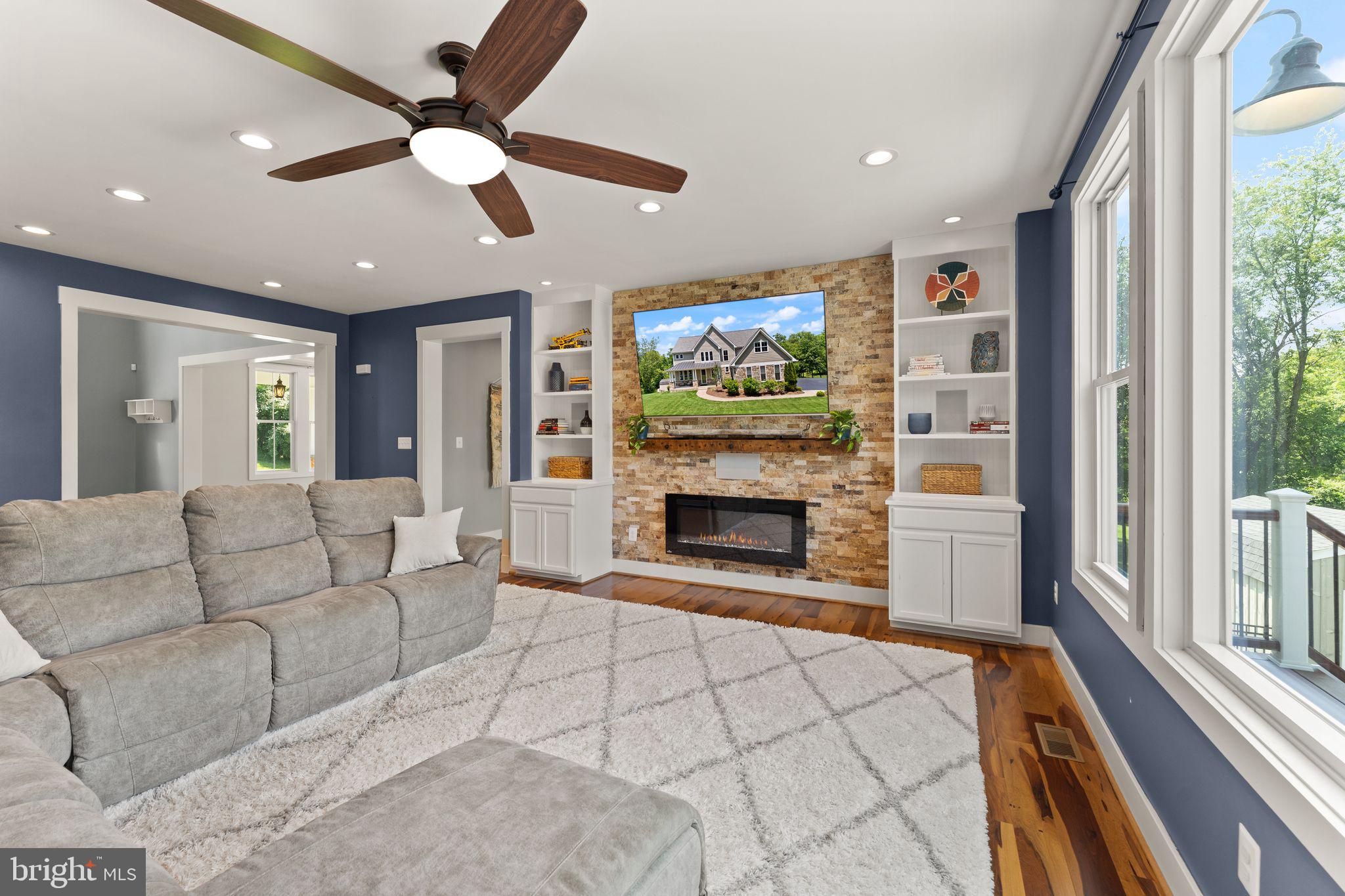 36976 Walnut Park Ln