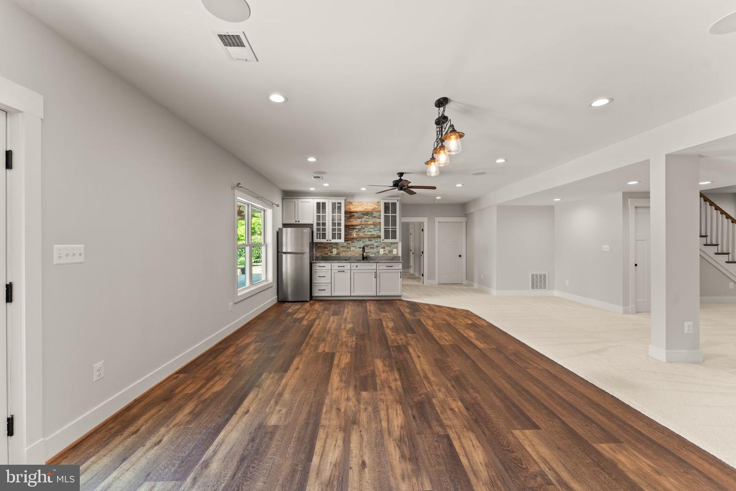 36976 Walnut Park Ln