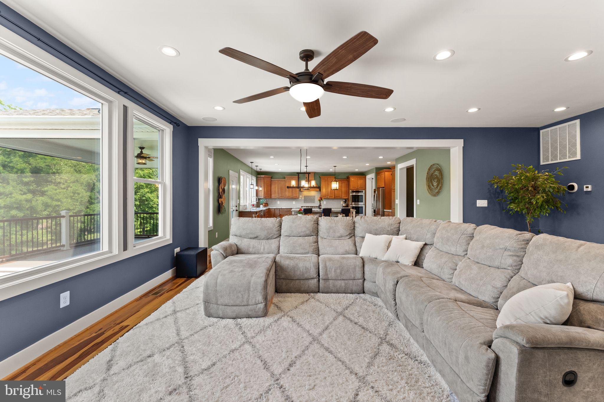 36976 Walnut Park Ln