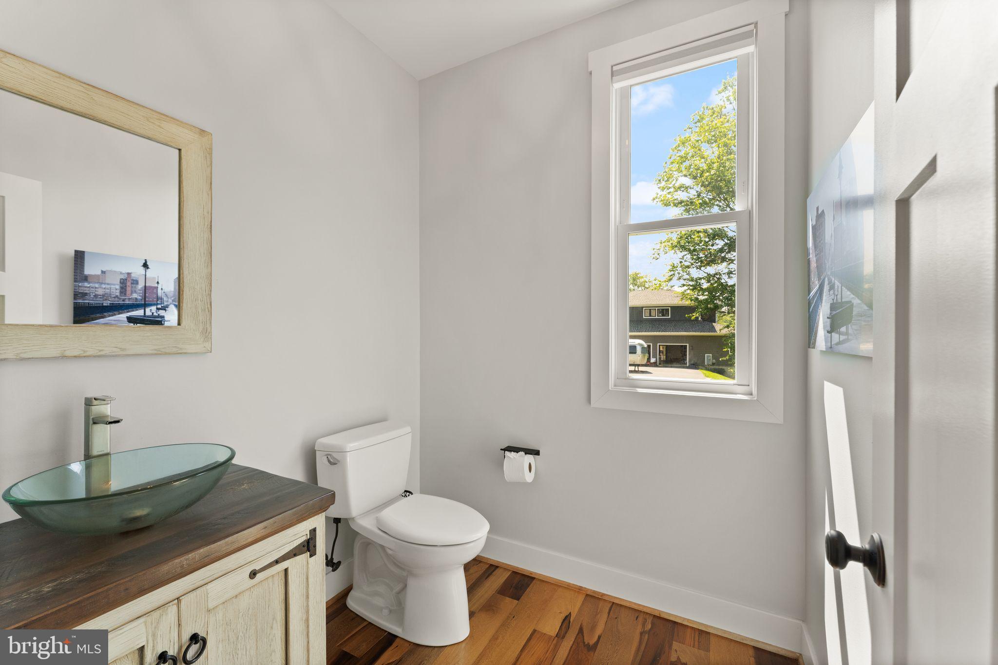 36976 Walnut Park Ln