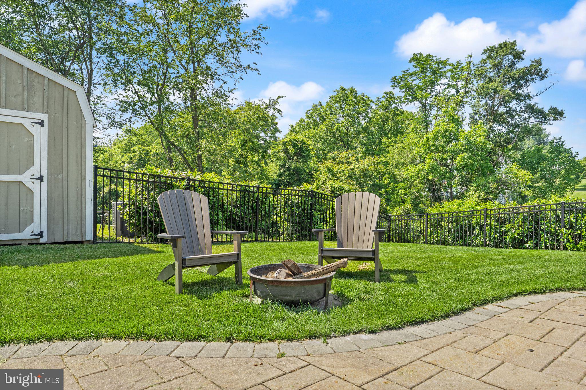 36976 Walnut Park Ln