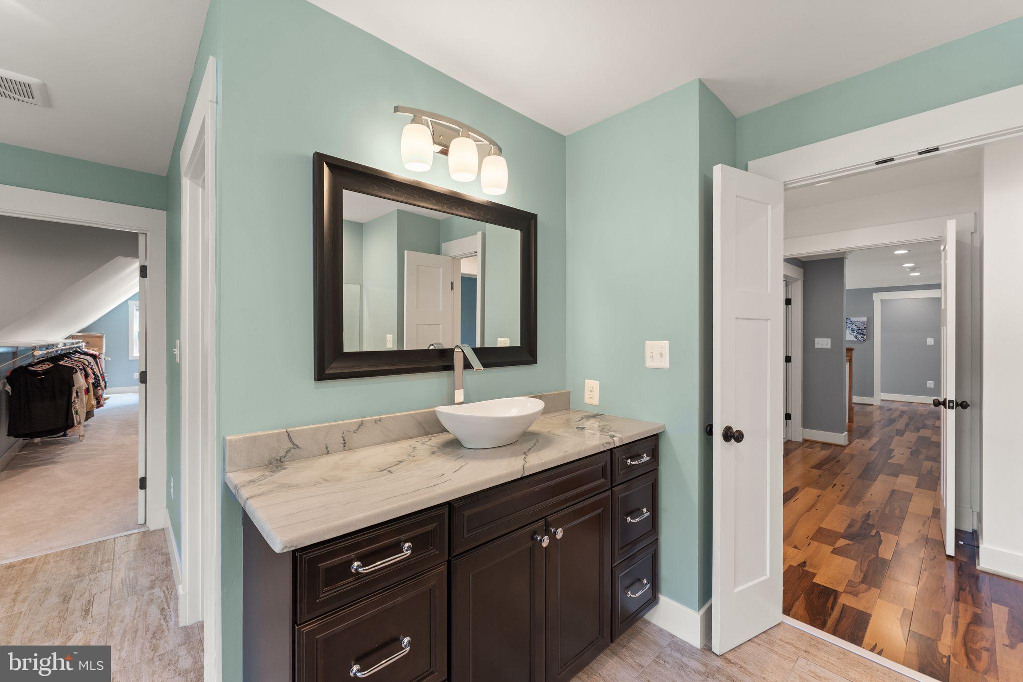 36976 Walnut Park Ln