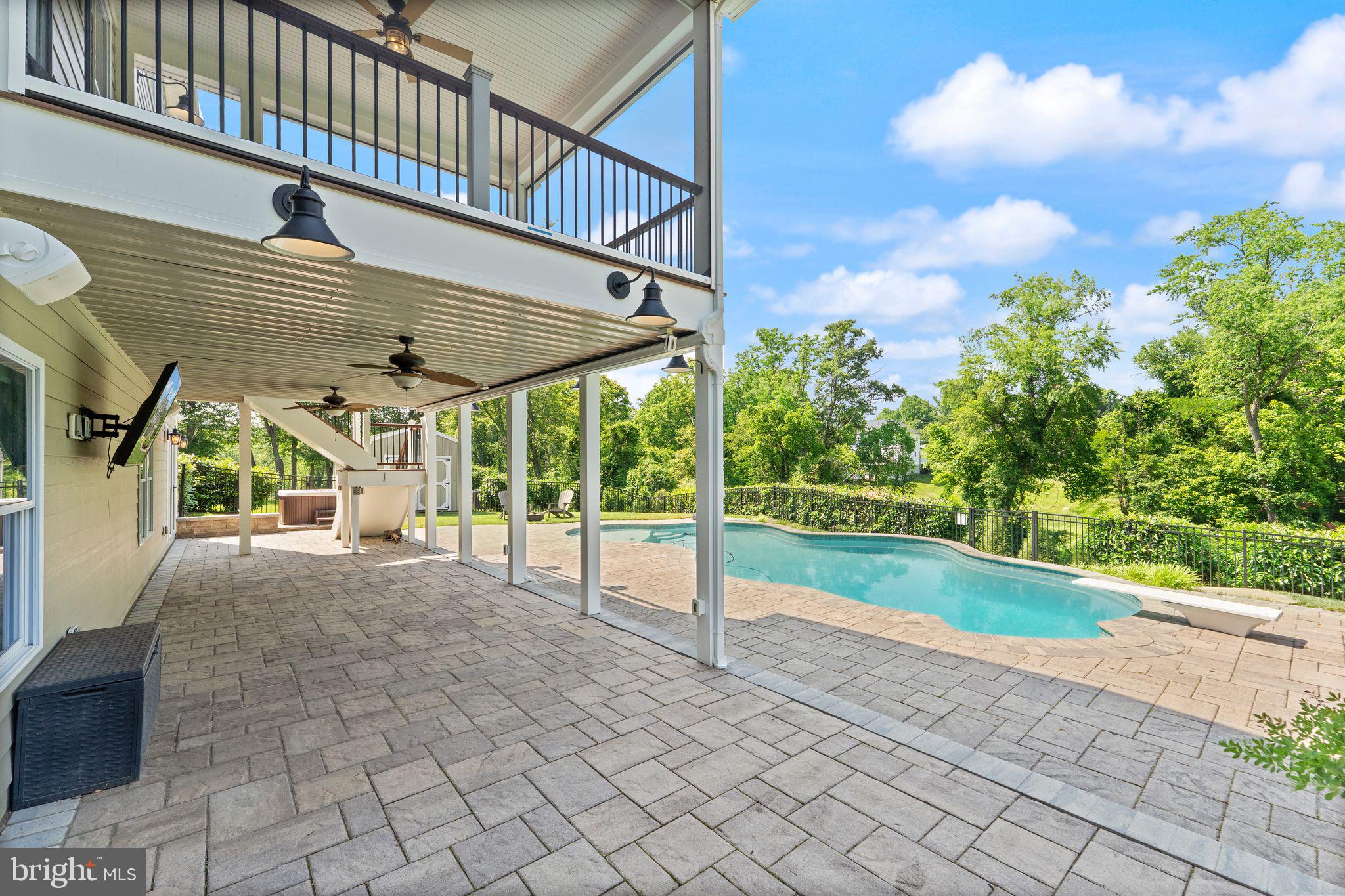 36976 Walnut Park Ln