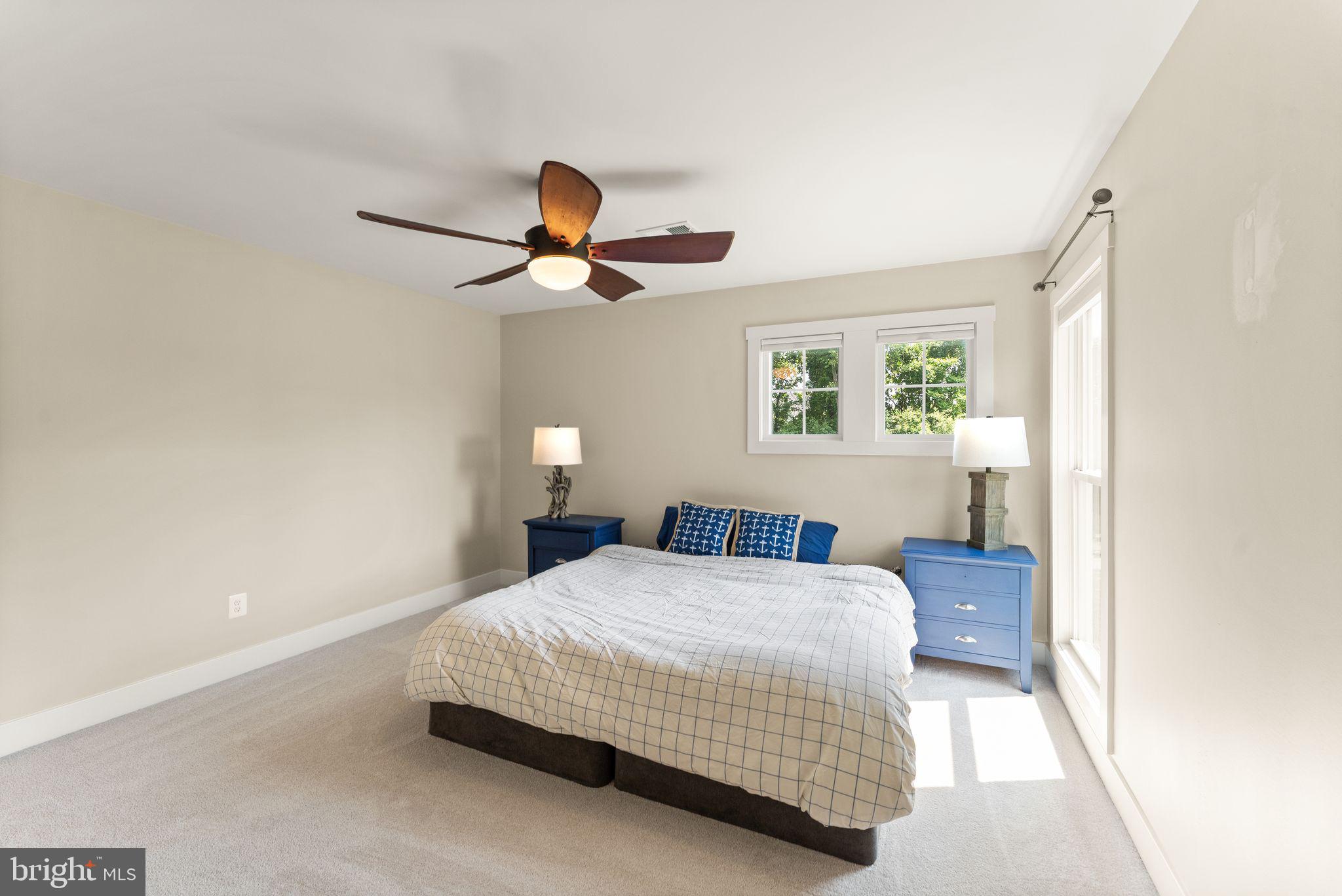 36976 Walnut Park Ln