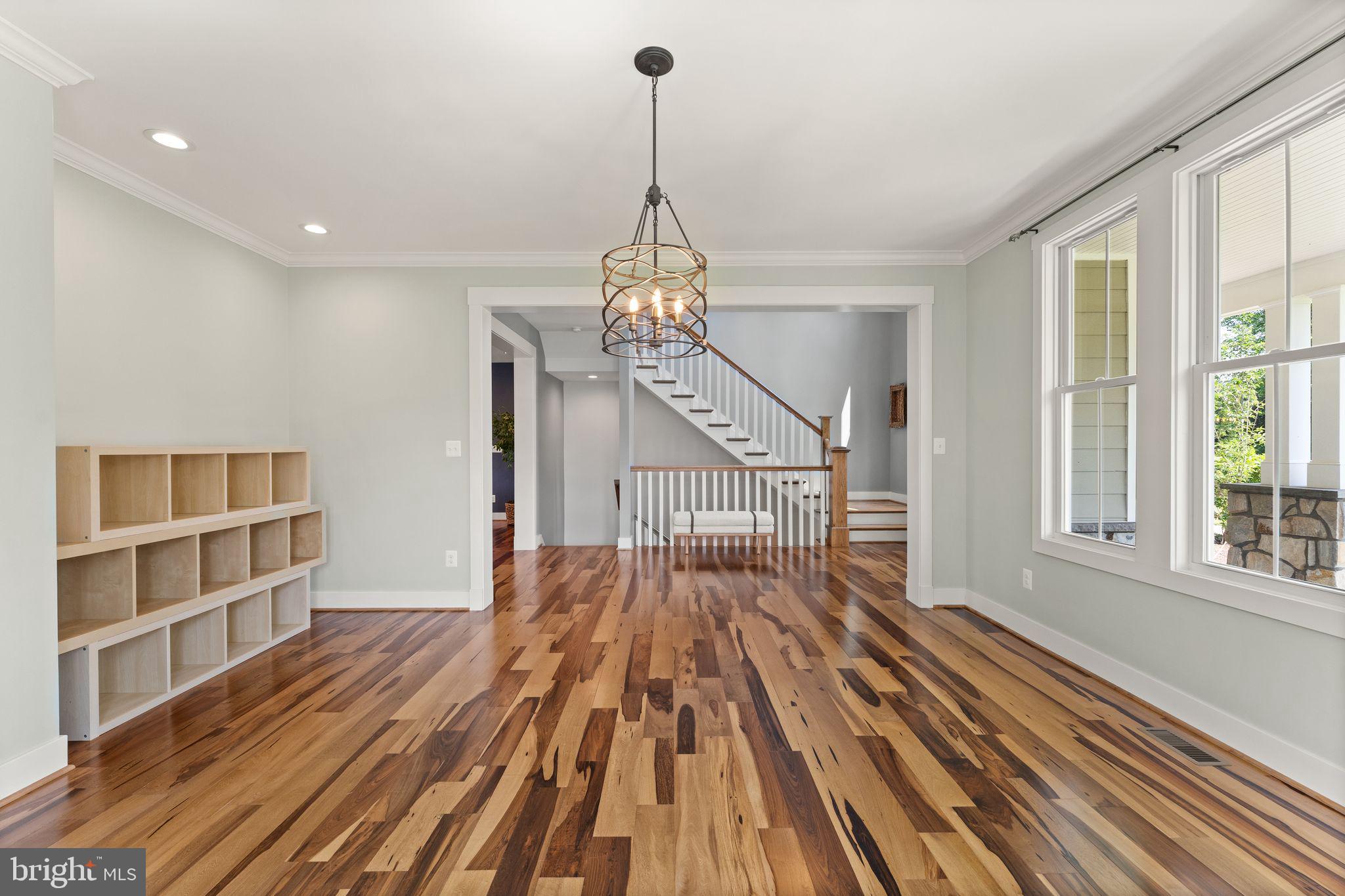 36976 Walnut Park Ln