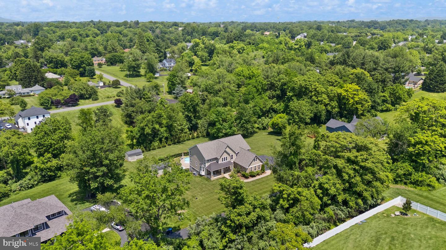36976 Walnut Park Ln