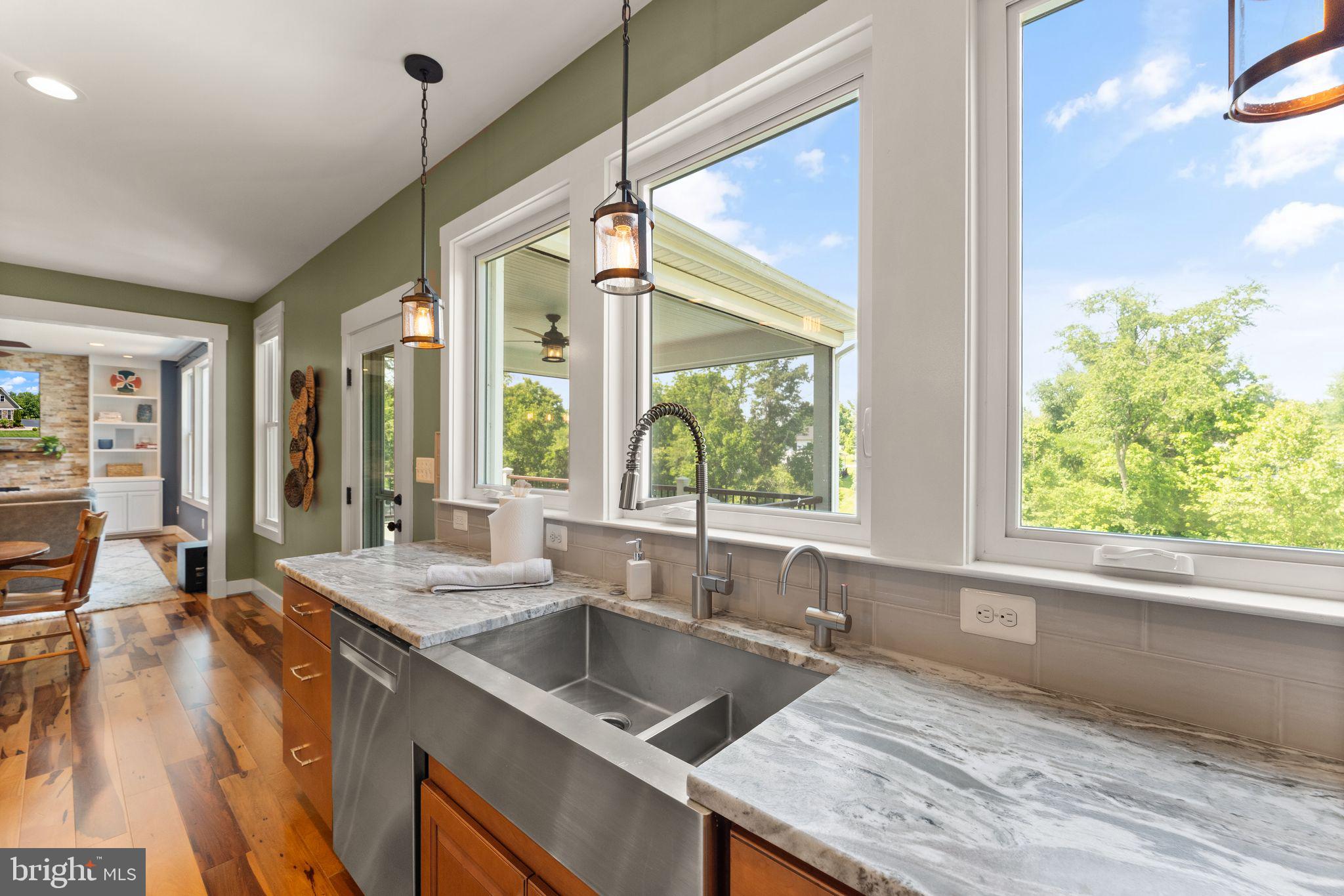 36976 Walnut Park Ln