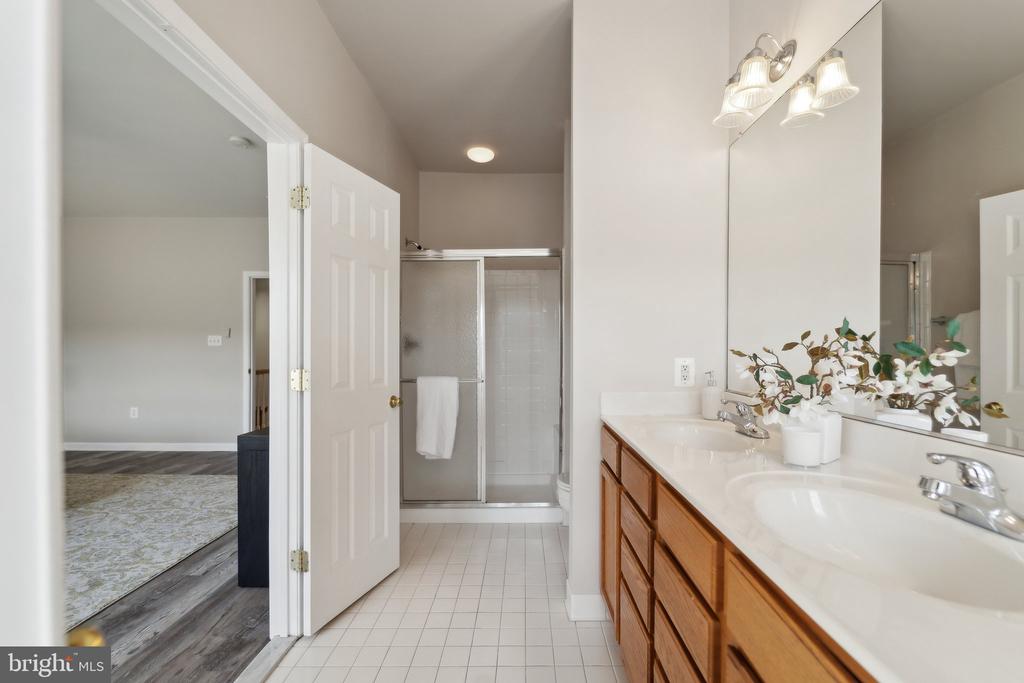 44263 Huron Ter