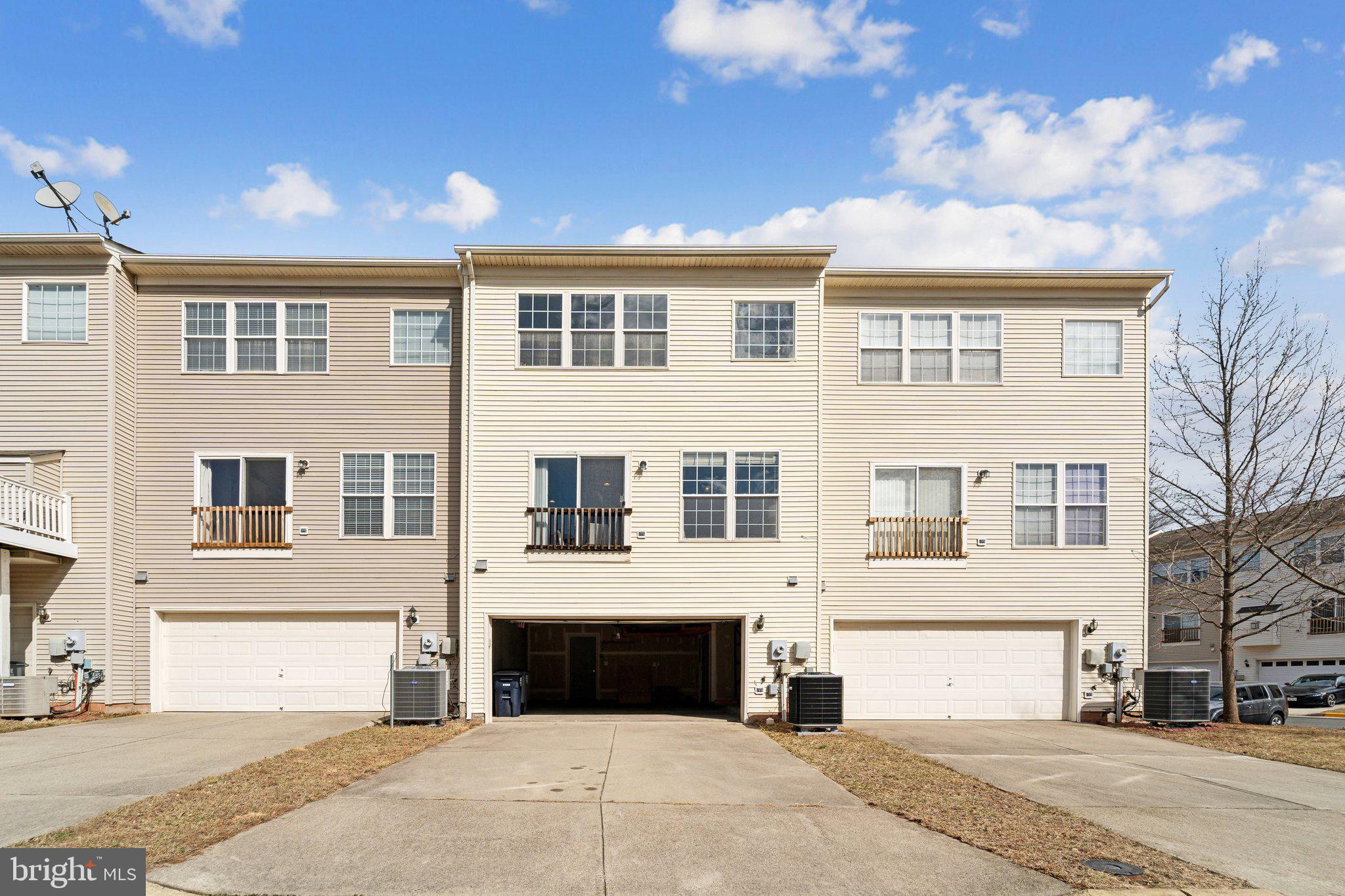 44263 Huron Ter