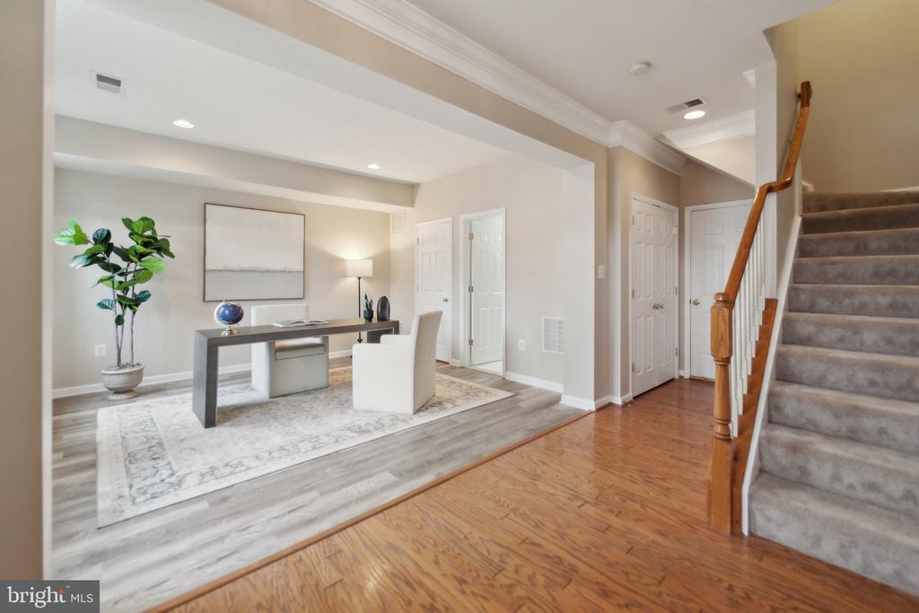 44263 Huron Ter