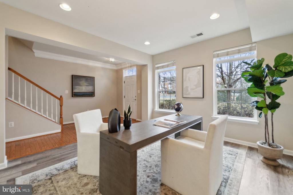 44263 Huron Ter