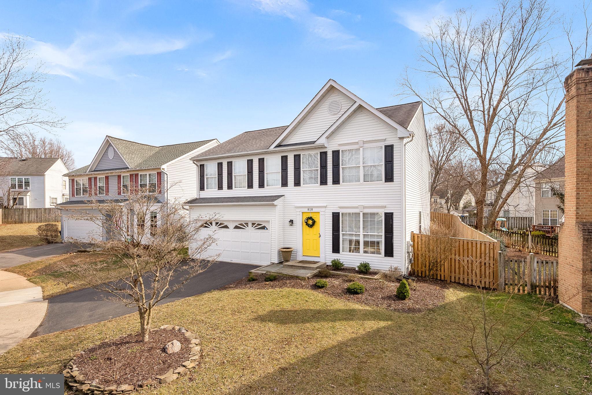 818 Bellview Ct NE