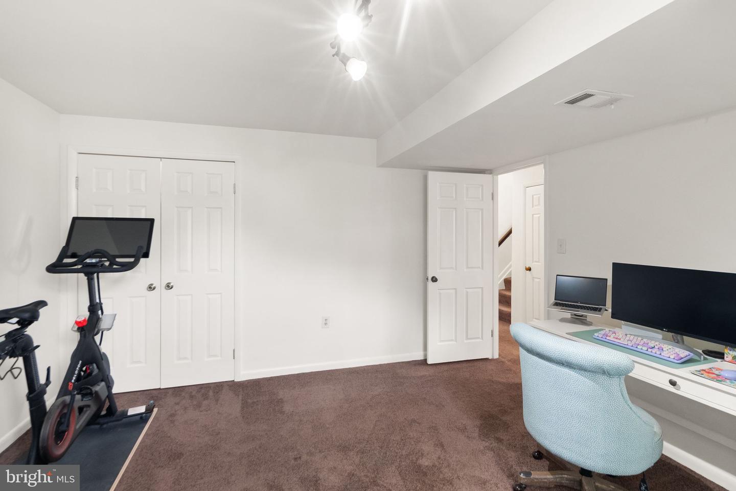 7 Wood Owl Ct