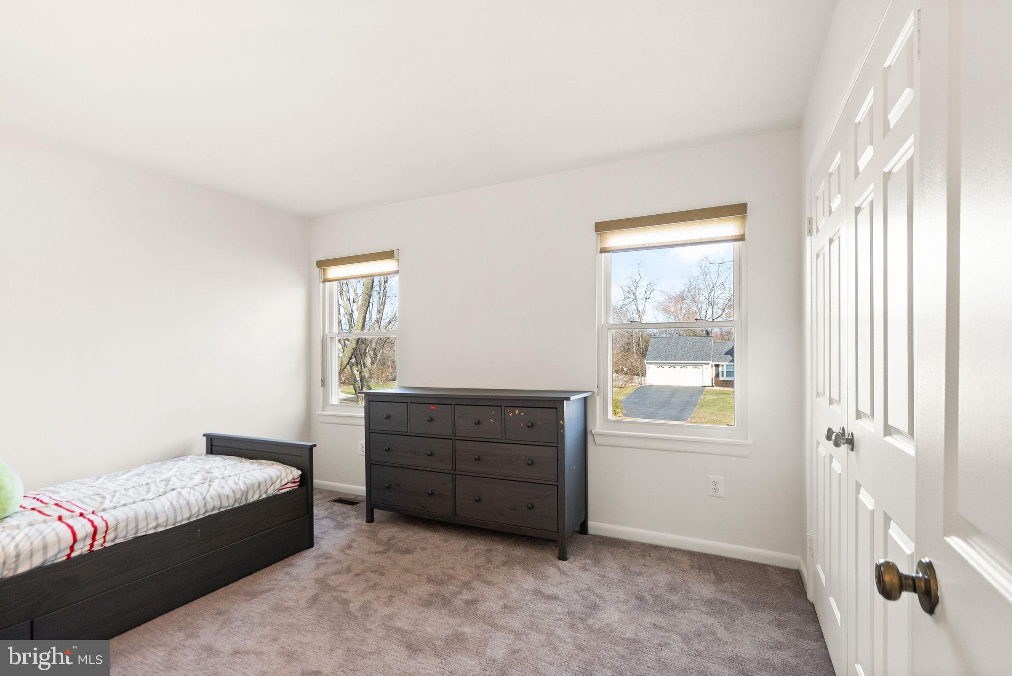 7 Wood Owl Ct