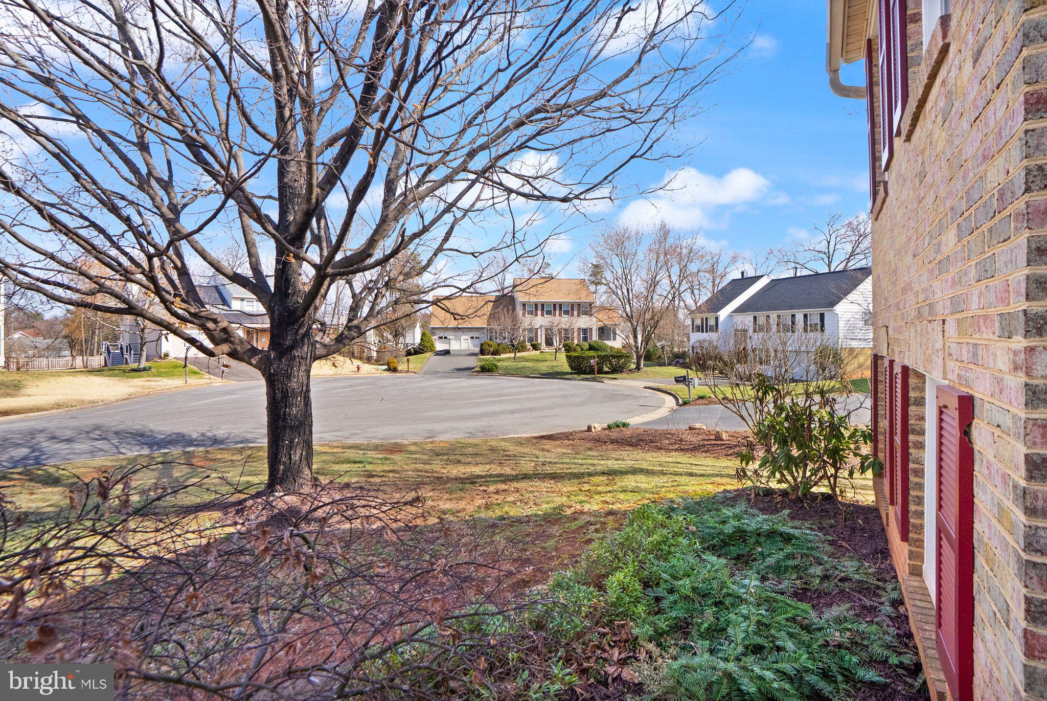 7 Wood Owl Ct