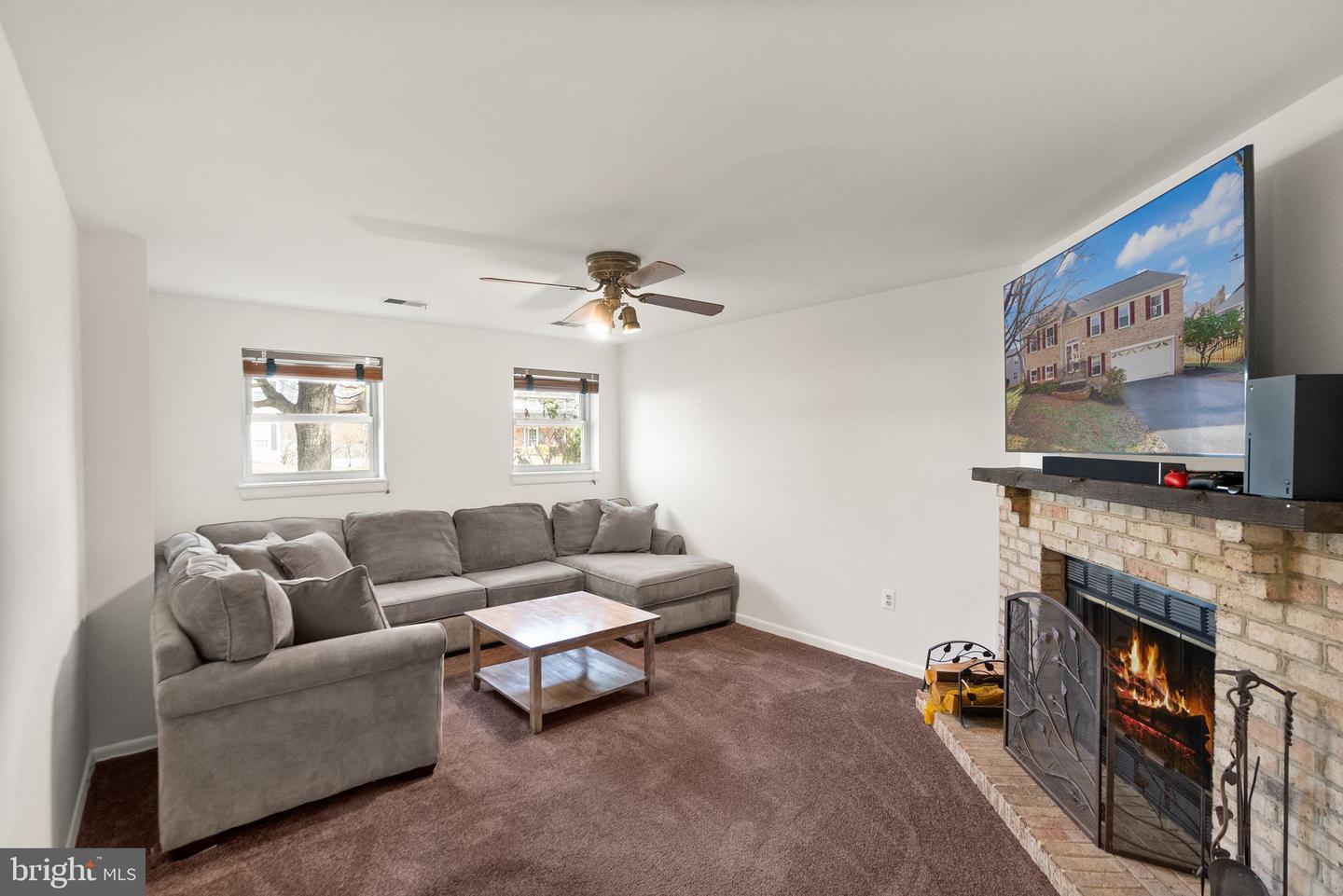 7 Wood Owl Ct