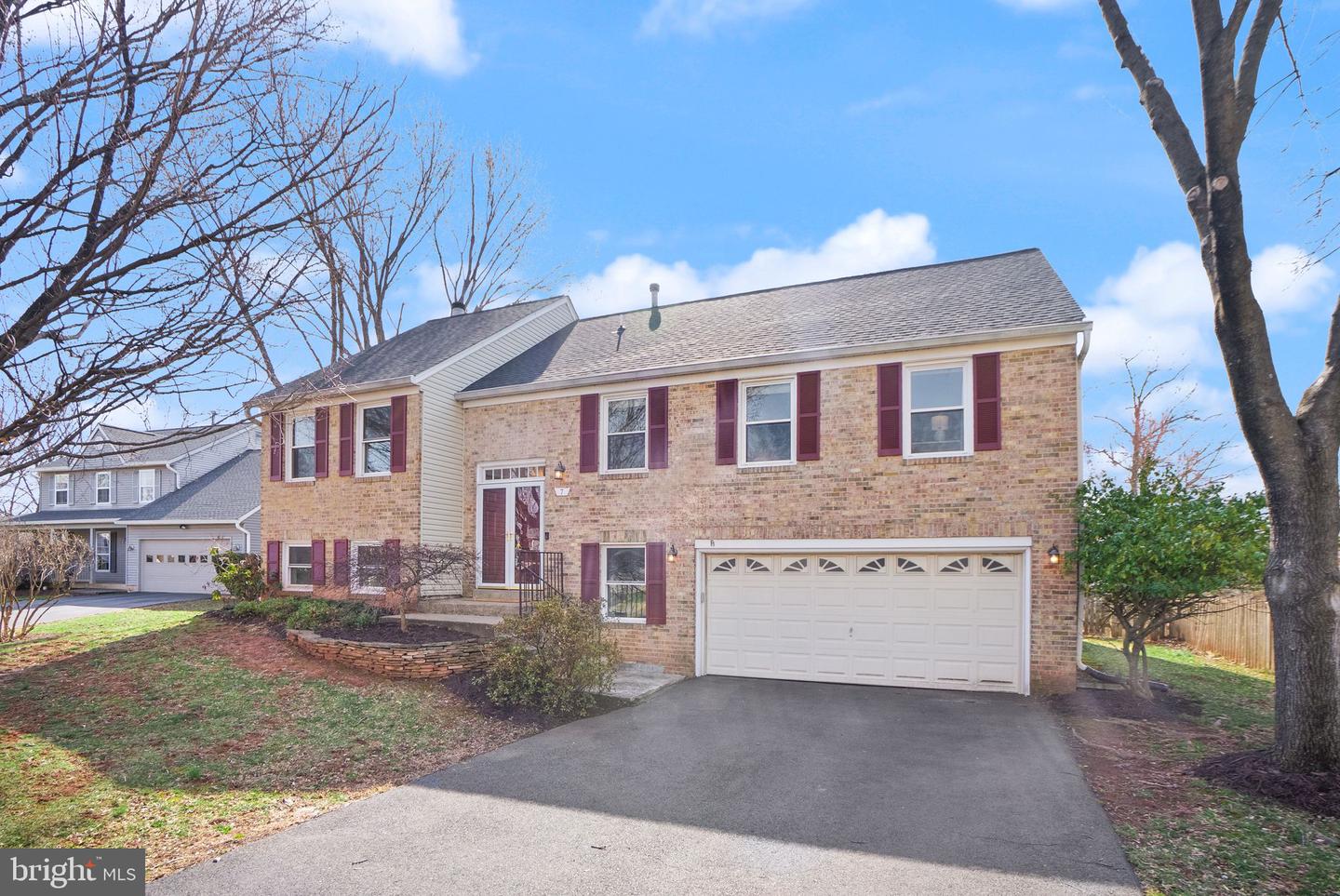 7 Wood Owl Ct