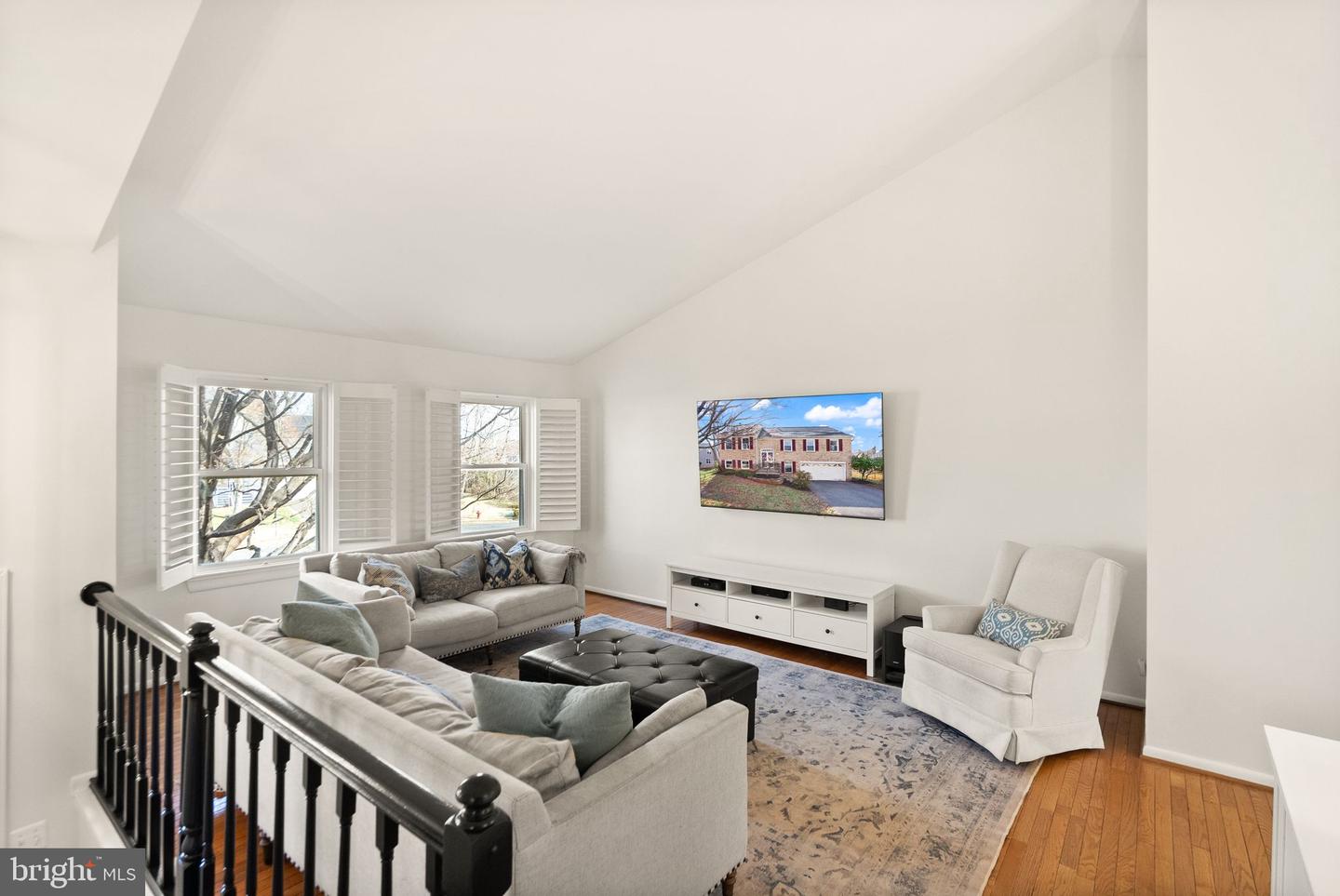7 Wood Owl Ct