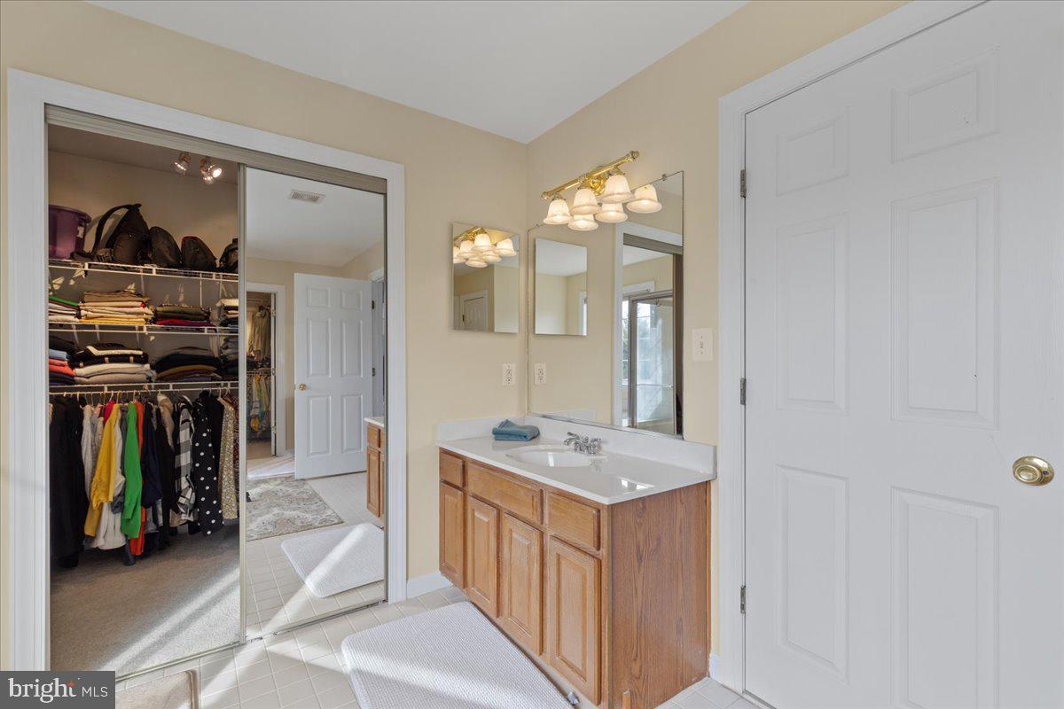 36704 Vineyard View Pl