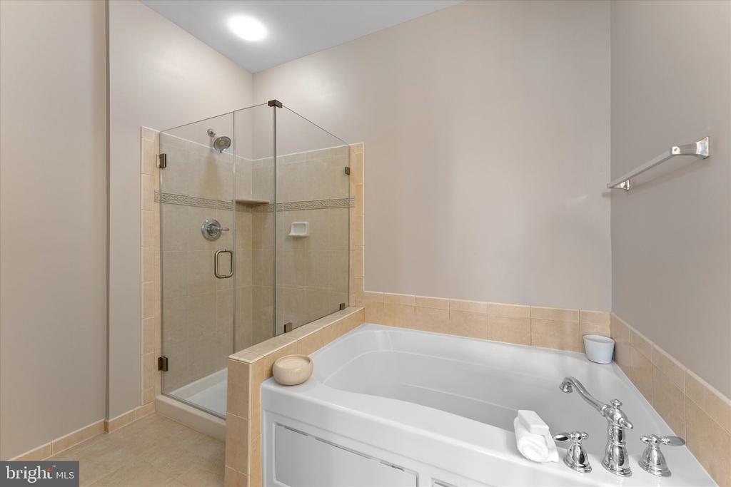 43840 Hickory Corner Ter #112