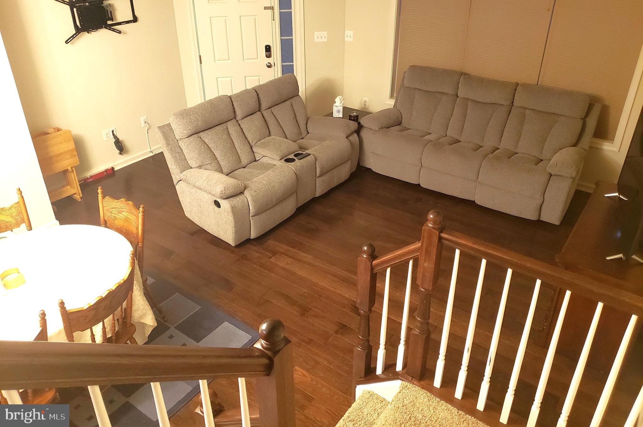 23800 HOPEWELL MANOR TER