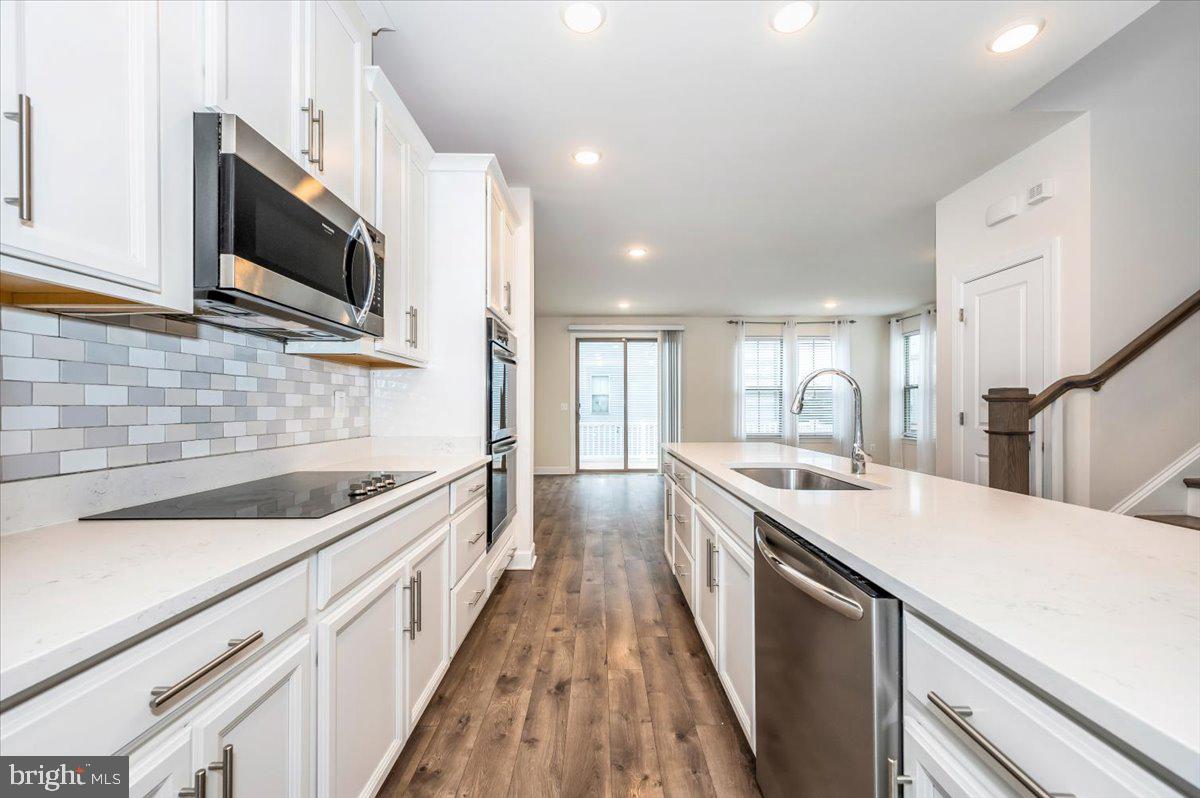 45366 DAVENO SQ