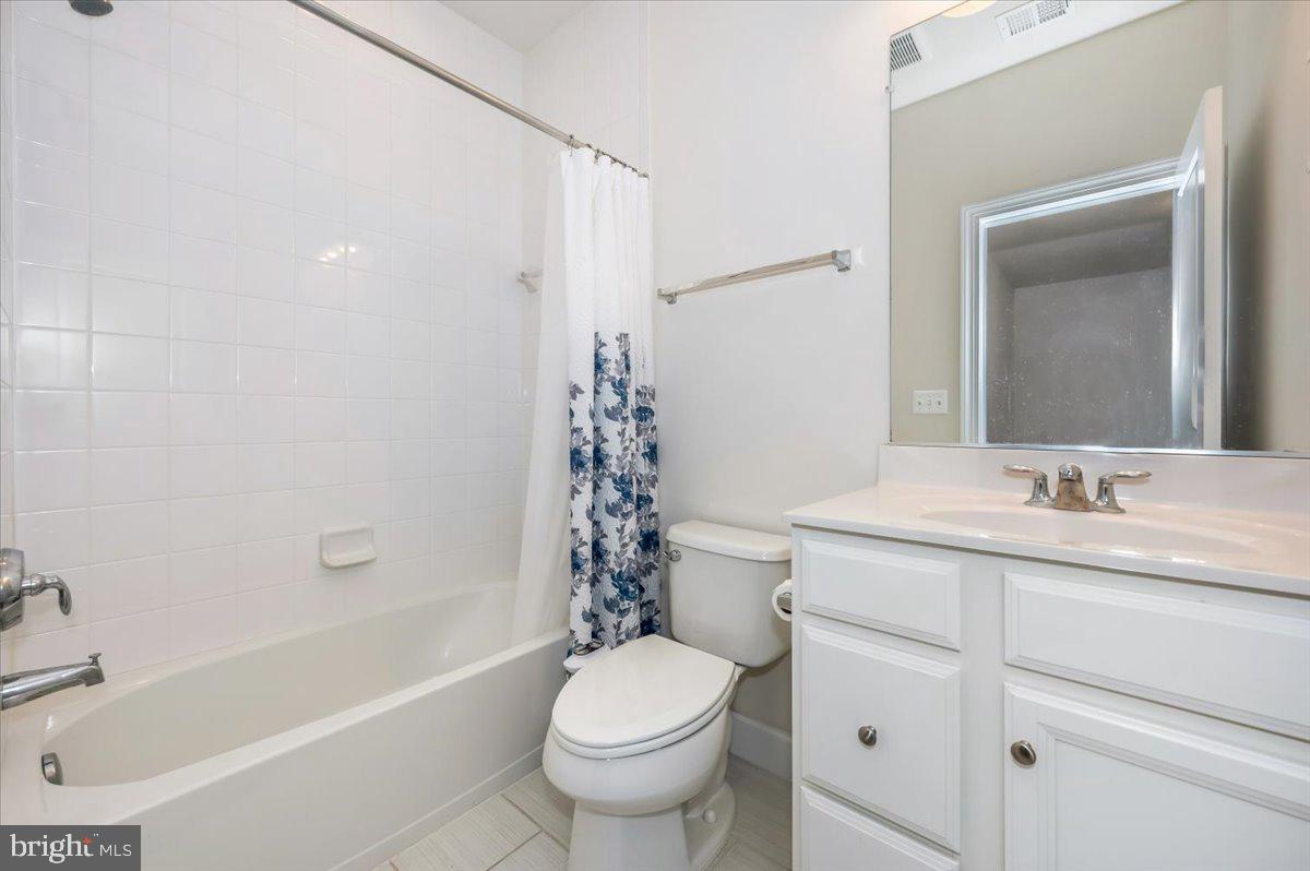45366 DAVENO SQ