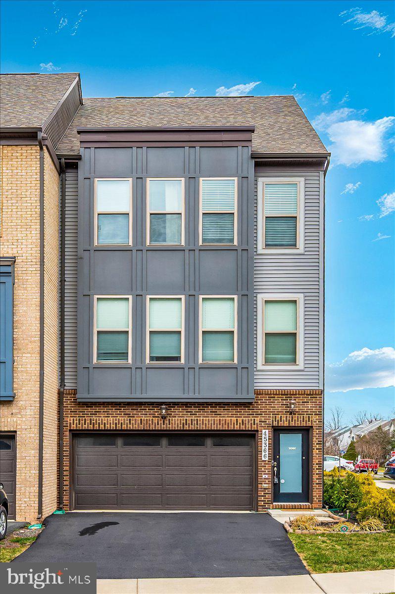 45366 DAVENO SQ