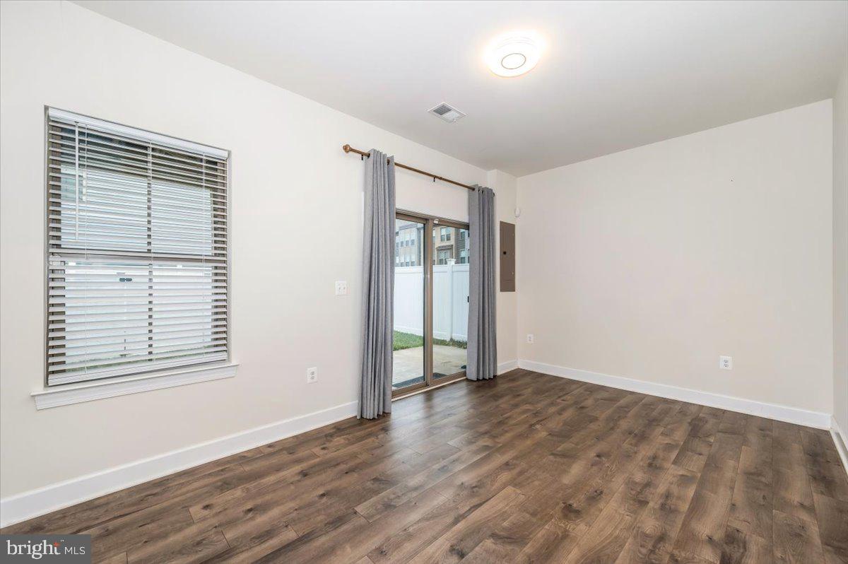 45366 DAVENO SQ