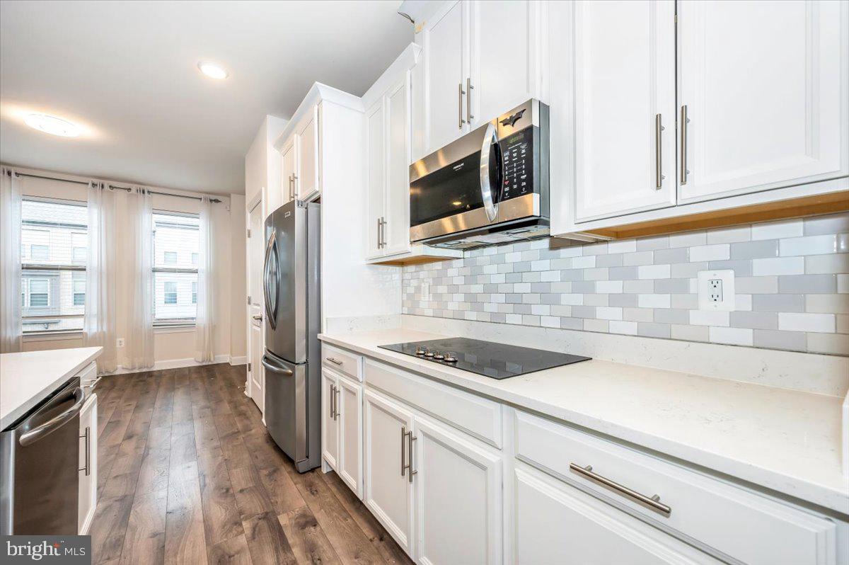 45366 DAVENO SQ