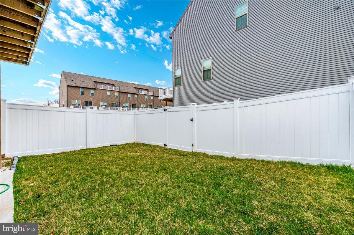 45366 DAVENO SQ