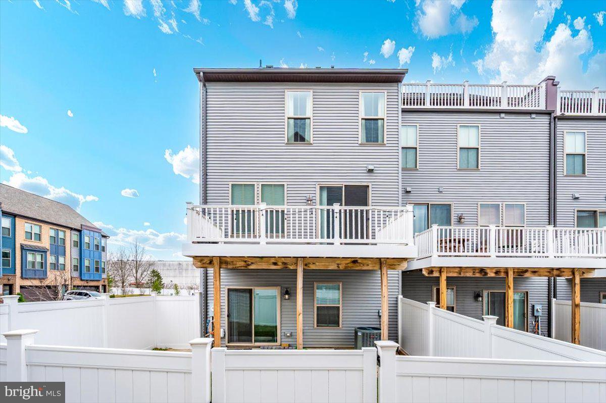 45366 DAVENO SQ