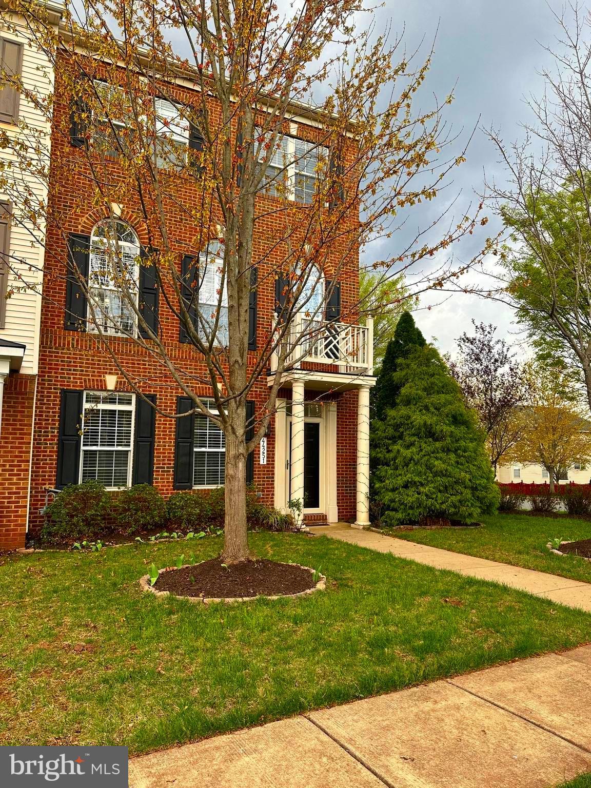 44251 HURON TER