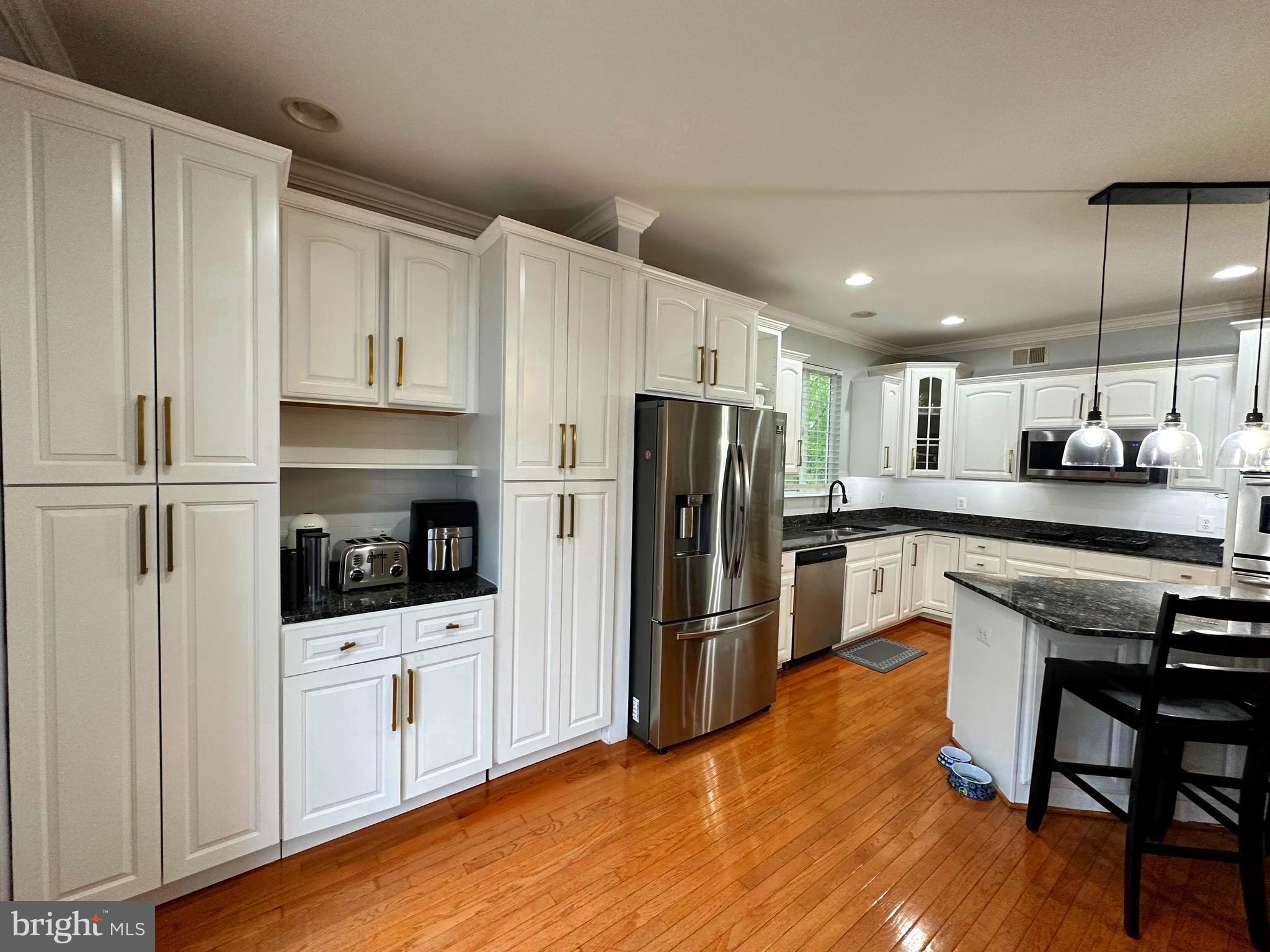 44251 HURON TER