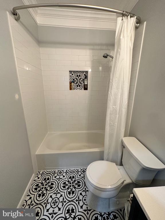 44251 HURON TER