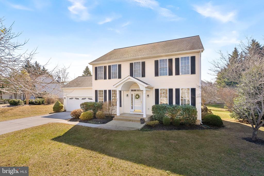 505 Glenmeade Cir