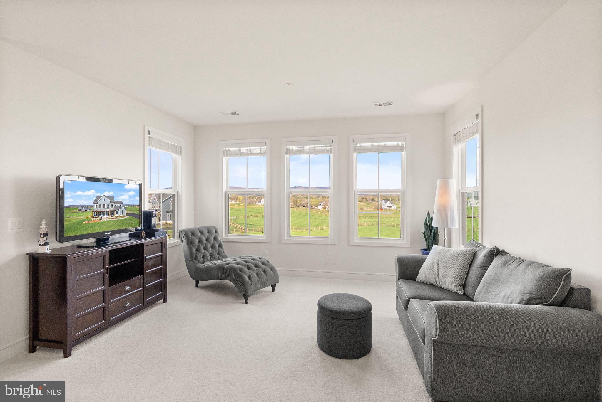 38936 Silver King Cir