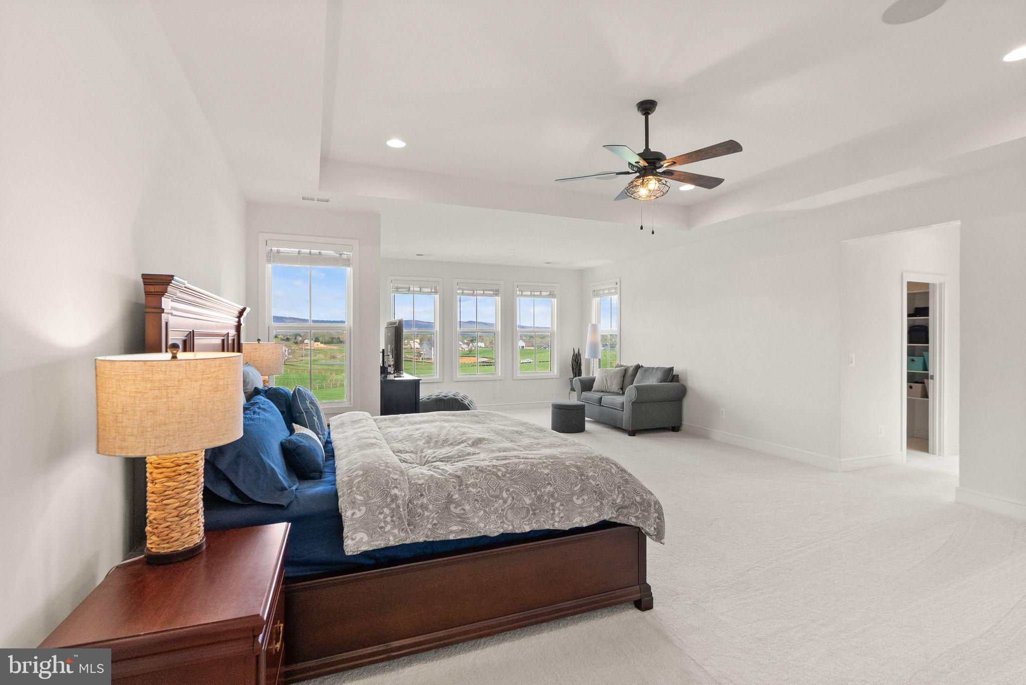 38936 Silver King Cir