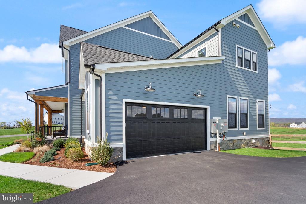38936 Silver King Cir