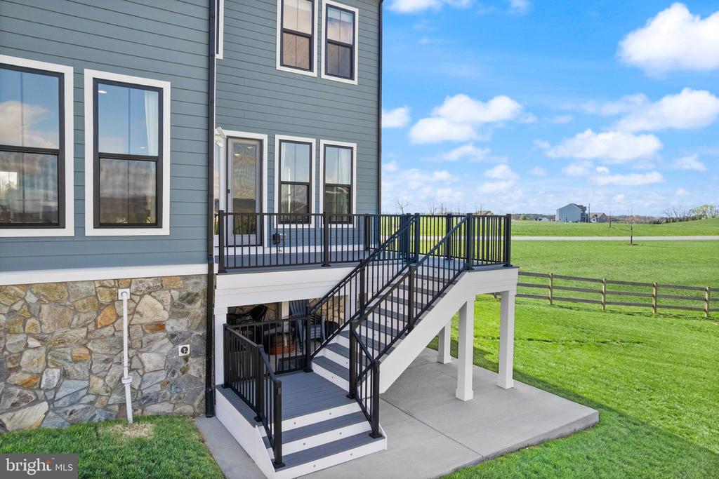 38936 Silver King Cir