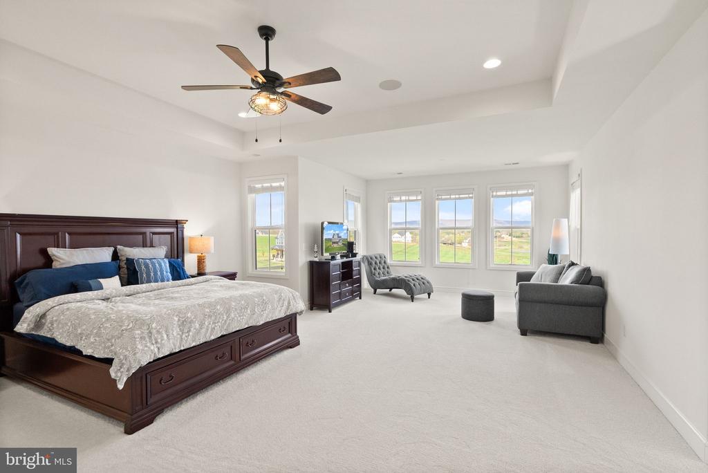 38936 Silver King Cir