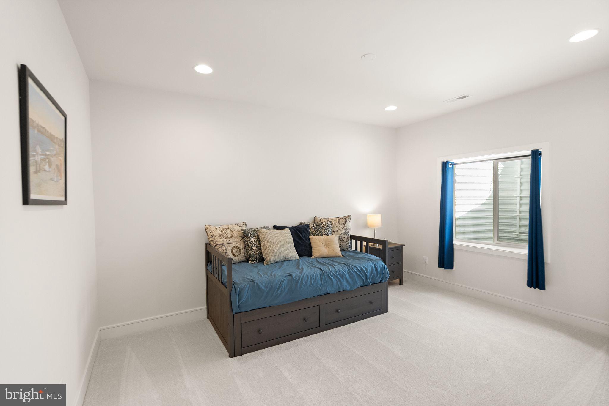 38936 Silver King Cir