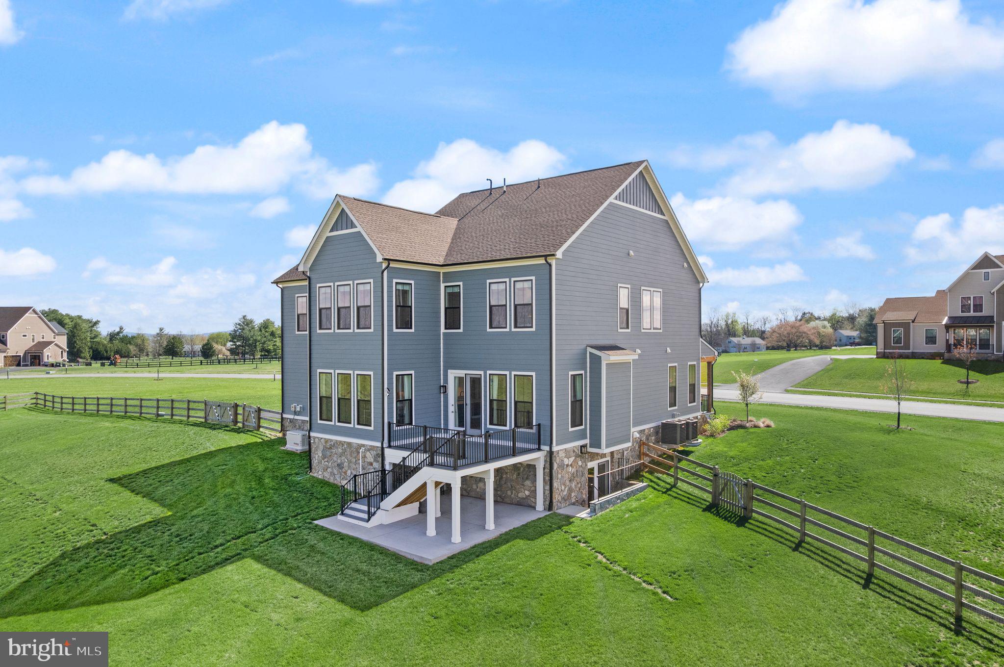 38936 Silver King Cir