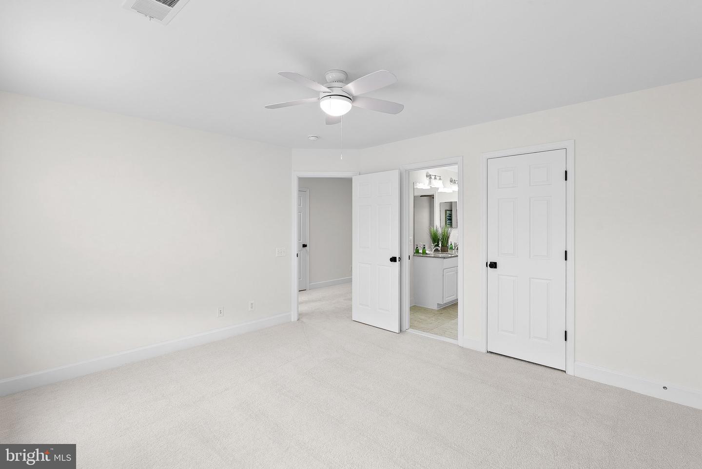41365 Windybush Dr