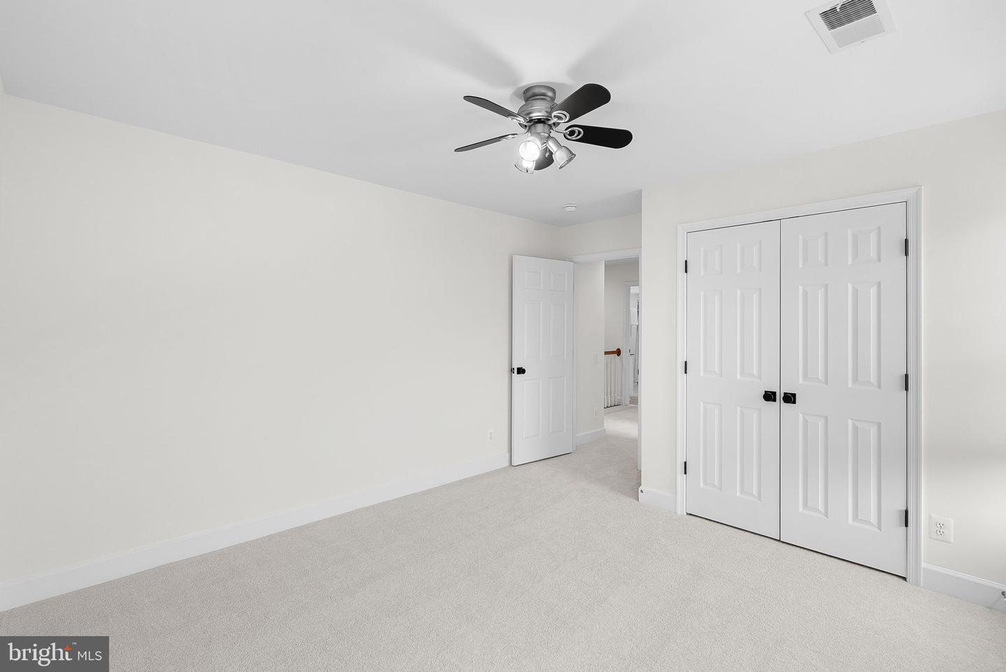 41365 Windybush Dr