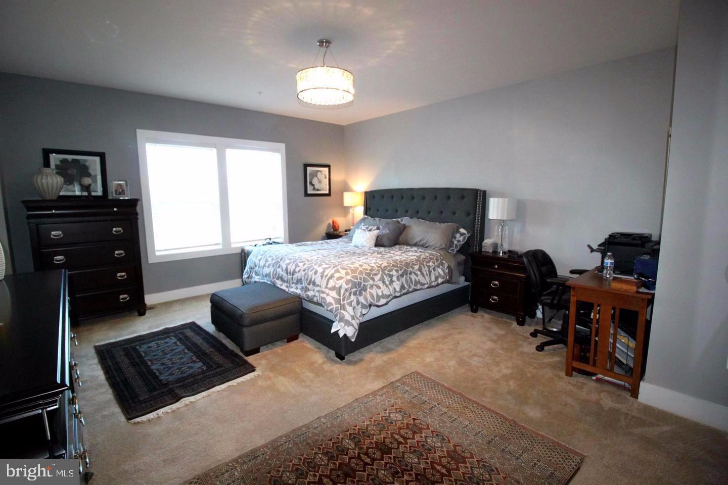 44758 Tiverton Sq
